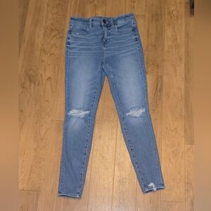 American Eagle The Dream Jean Light Wash Distressed Blue Denim Jeans Size 2